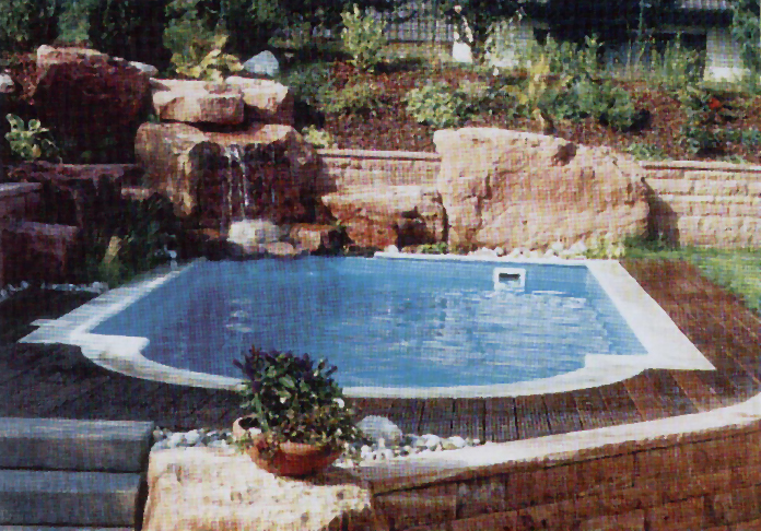Schwimmbadpumpe und Pool